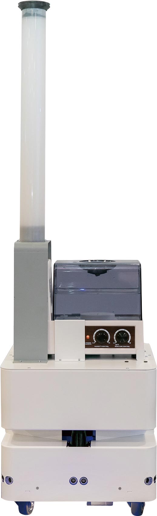 防疫機器人展現(xiàn)東元智慧移動平臺（AGV）更多元應用。圖／東元提供